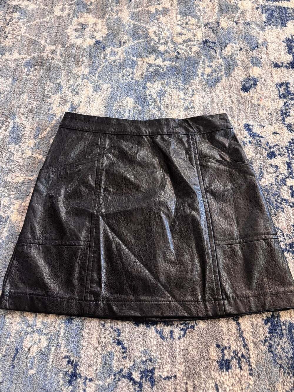 Art Class Black Faux Leather Mini Skirt Size S (6/6X)